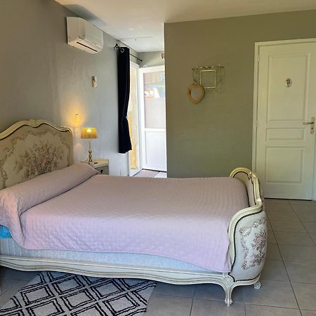 Chambres Et Gite Peyroutas " Camille" Vignonet St Emilion Zewnętrze zdjęcie