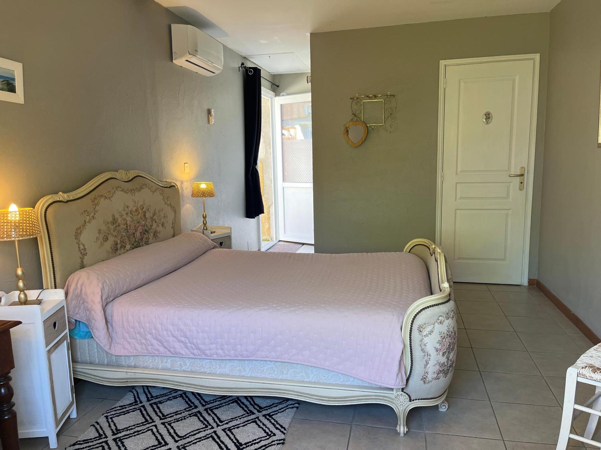 Chambres Et Gite Peyroutas " Camille" Vignonet St Emilion Zewnętrze zdjęcie