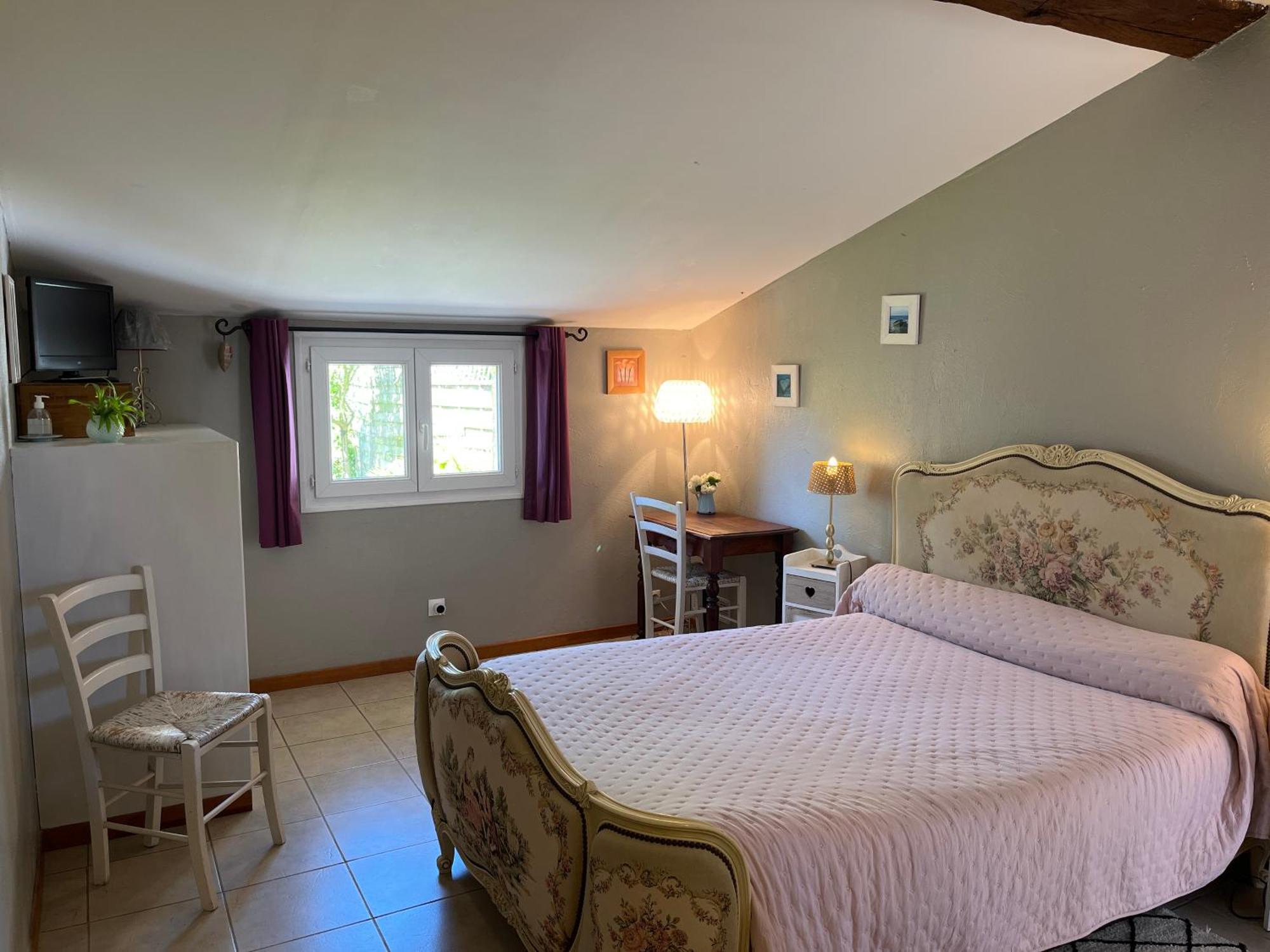 Chambres Et Gite Peyroutas " Camille" Vignonet St Emilion Zewnętrze zdjęcie